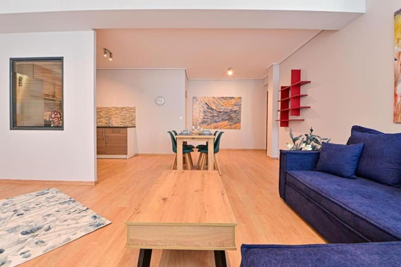 Cozy Apartment Located On Piraeus Port Area- Esterno foto
